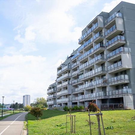 Capital Towers - Apartament Green Z Widokiem Na Rzeke Rzeszow Exterior photo