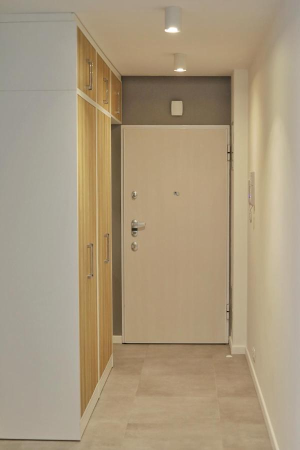 Capital Towers - Apartament Green Z Widokiem Na Rzeke Rzeszow Exterior photo